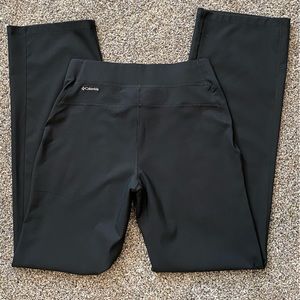 Columbia OMNI SHIELD hiking pants- NEW condition- never worn- SMALL
